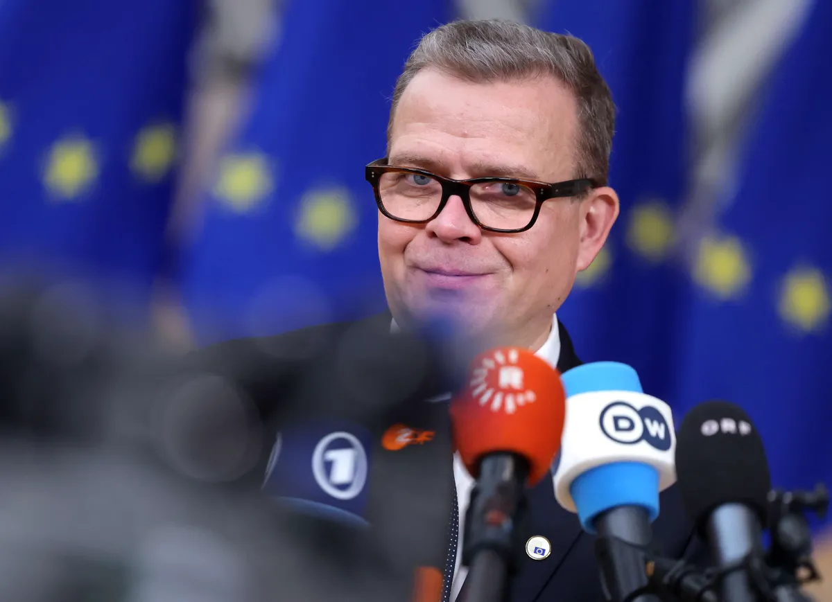 1 200 miljardin euron ongelma: Draghi varoitti EU:ta, Orpo vastasi omalla reseptillään