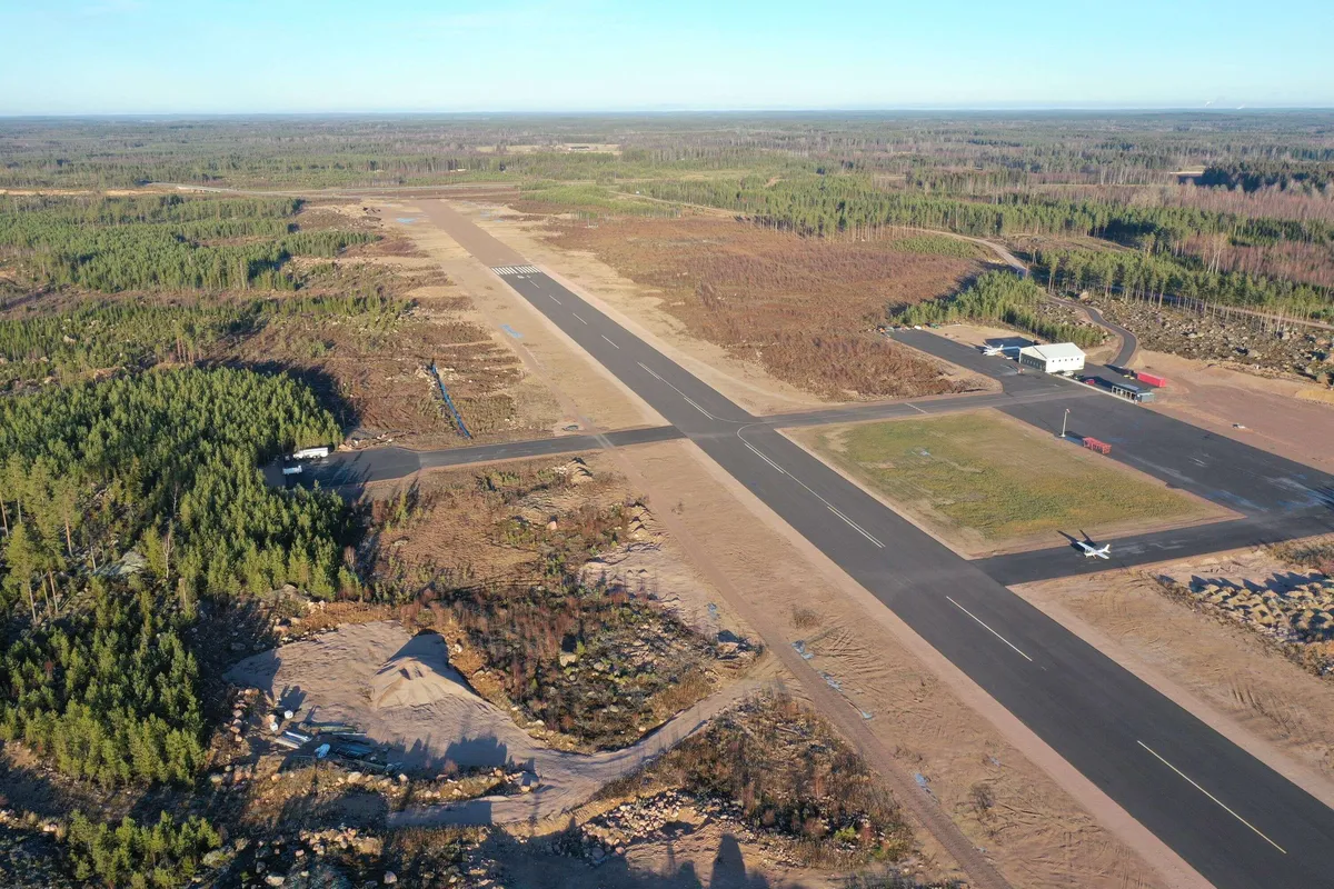 Kalliit maakuntalennot ovat pian historiaa: 100 kilometrin päässä  Helsingistä mullistetaan nyt koko Suomen lentoliikennettä | Tekniikka&Talous
