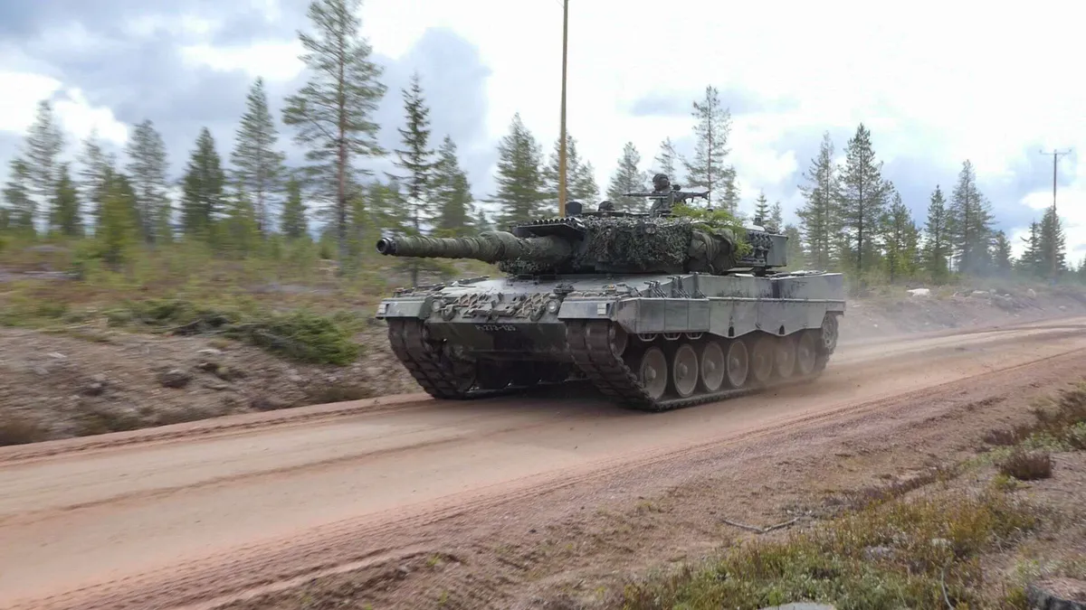 Leopard 2 on menestynein moderni läntinen taistelupanssarivaunu –  120-millinen Nato-kanuuna ratkaisisi Ukrainan nykyiset ammusongelmat |  Tekniikka&Talous