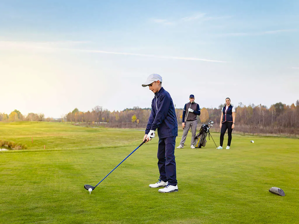 Golf-kentillä tungosta – ”Koskaan ei ole ollut näin paljon pelaajia” |  Talouselämä