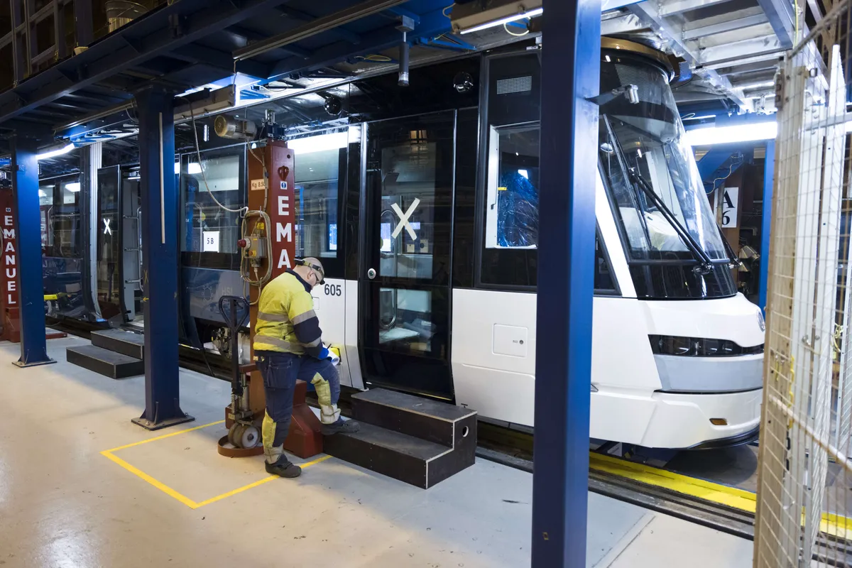 Škoda Transtech aloittaa muutosneuvottelut Suomessa