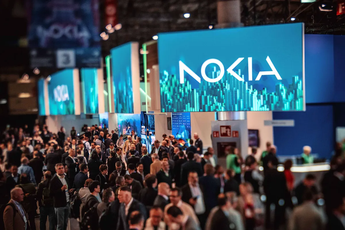 Nokia huumaa sisäpiirissä: kansliapäällikkö osti osakkeita yli 700 000 dollarilla
