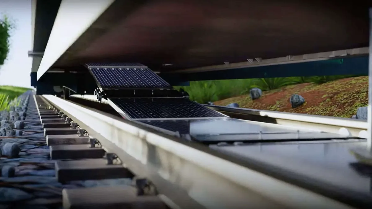 Solar panels between train tracks in Switzerland – 5,300 km of rail network could produce 1,000 GWh of electricity