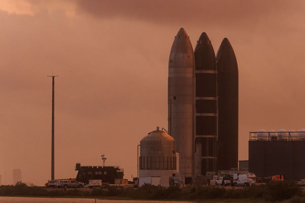SpaceX raketoi kirkkaasti yli odotusten − Tekoälyinvestoinnit kasvussa
