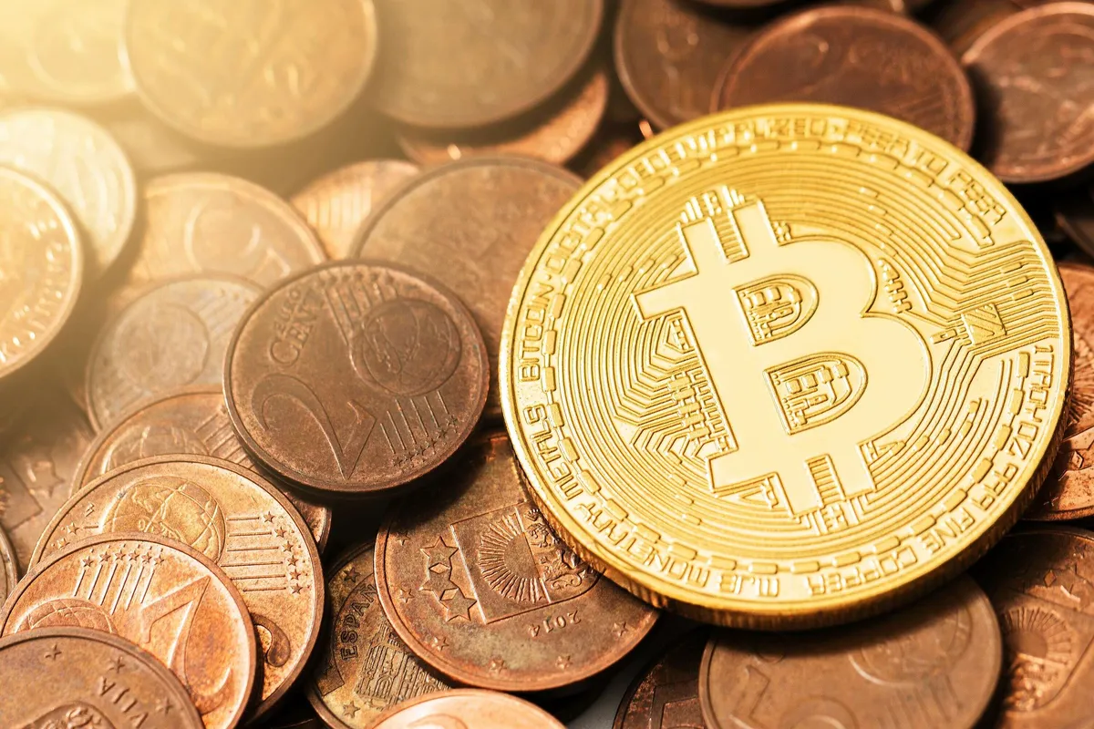 bitcoinin-arvo-on-t-m-n-vuoden-aikana-tuplaantunut-nyt-jo-33-000