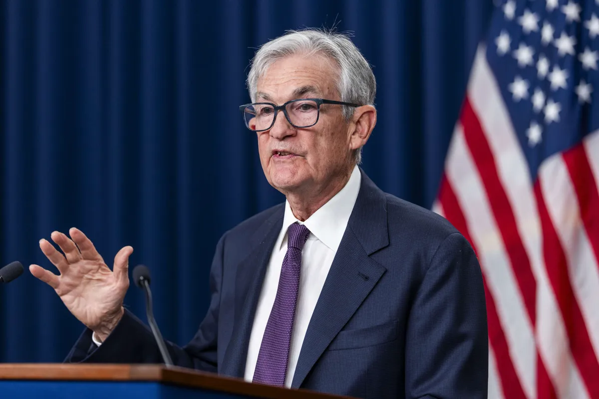 Trumpin oikeusministeriö taipui: Powellin rikostutkinta lopetetaan