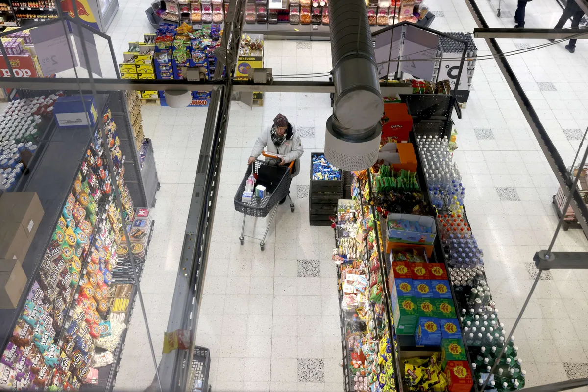 Sanasota ruoan hinnasta – ”Pelotteluun ei saa taipua”