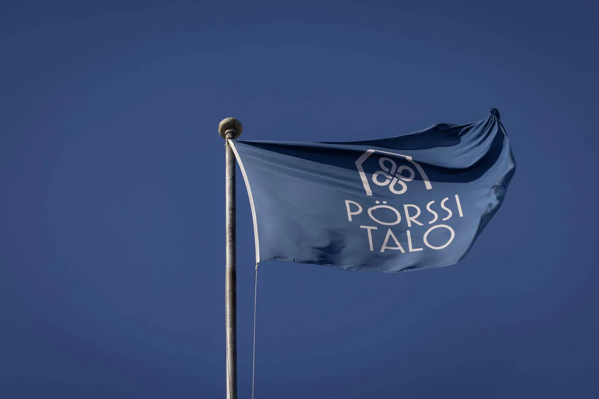 Helsingin pörssi kääntyi selvään laskuun – katso kuvio