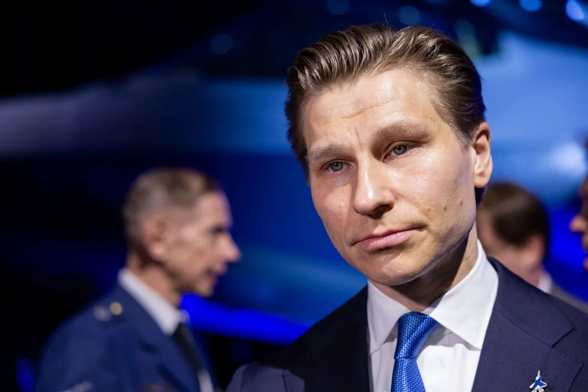 ”Numerot ovat hurjia” – Tämä oli Suomen tärkein viesti Trumpin Nato-edustajalle