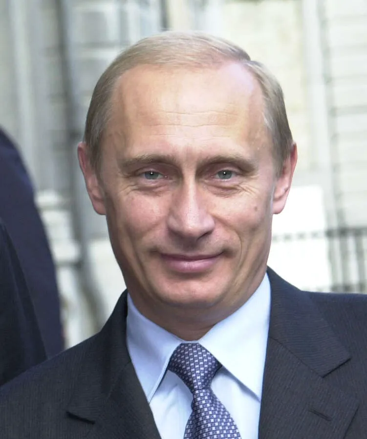 Putin vieraili Turussa niin monta kertaa että sen kunniaksi myytiin omia  karamelleja – Nyt kaupunki antaa raha-apua Ukrainaan ja haluaa sulkea  Venäjän konsulaatin | Kauppalehti