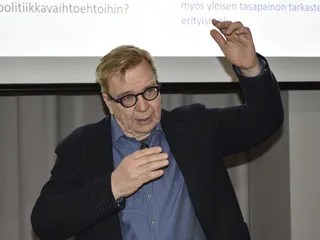 Emeritusprofessori Markku Ollikaista on kuultu meneillä olevissa hallitusneuvotteluissa.