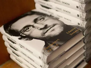 Venäjällä asuvaa Edward Snowdenia on nähty viime vuosina julkisuudessa entistä harvemmin. Permanent Record -kirja julkaistiin vuonna 2019.