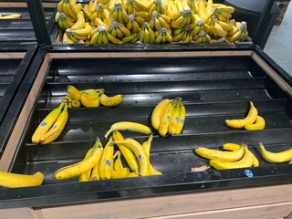Chiquita-banaanit olivat lähes loppu itähelsinkiläisessä marketissa tiistaina.