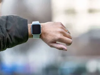 Kuvassa tavallinen Apple Watch -älykello. Kuvituskuva.