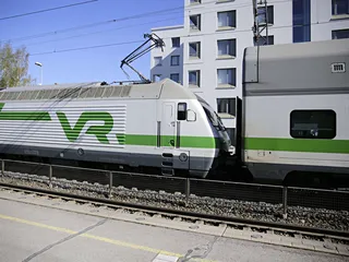 Junamatkustajille vika voi tarkoittaa pahimmassa tapauksessa useiden tuntien myöhästymisiä, VR arvioi.