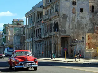 Kuuba tukee lujasti Venäjän kantoja Ukrainan sodasta ja syyttää tilanteesta länsimaita ja Yhdysvaltoja. Kuvassa Havannan rantakatu Malecón.