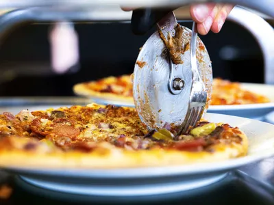 Elintarvikkeiden hinnat ovat nousseet parissa vuodessa yli 20 prosenttia. Pizzat kallistuivat heinäkuussa 30 prosenttia vuodessa.