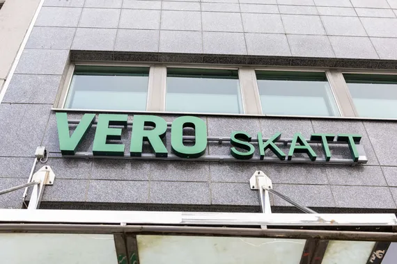 Verokoneessa nyt aivan uutta tietoa – Katso laskurista, miten kovatuloiset kantoivat Suomea