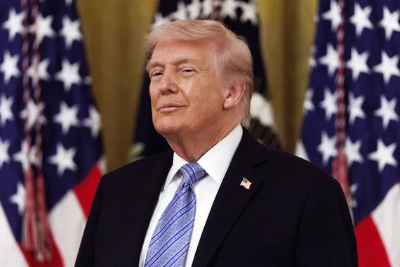 Tietoturvatutkija varoittaa: Presidentti Trumpin virallinen sovellus urkkii käyttäjiä