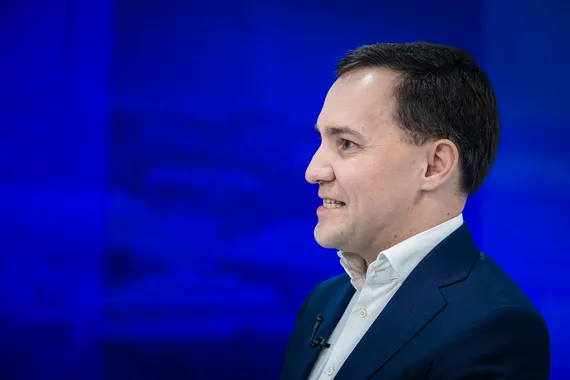 Wille Rydman kuittaili – Nämä sanat saivat eduskunnan älähtämään