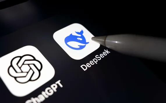 Reuters: Deepseek lähettää käyttäjätietoja Kiinan tiedusteluviranomaisille