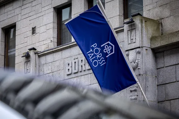 Helsingin pörssissä nousupäivä, Mandatum vahvasssa nousussa