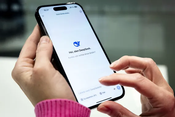 Yksinkertainen lause kaatoi tekoälyjen turvallisuusrajoitukset hetkessä