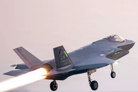 Osuiko Iran F-35-häivehävittäjään? Lentäjän vammat ovat paljonpuhuvia