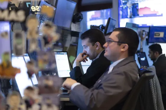 Wall Street avasi sahaillen – Tesla sai eloa robotaksikokeilusta