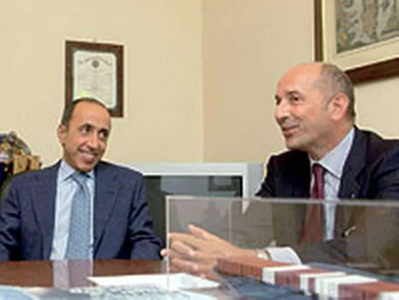 Kolmikko suku puoli pix nainen seksiä video