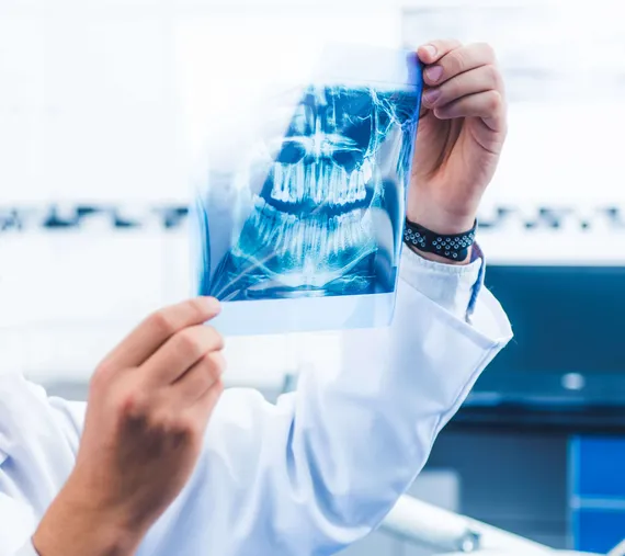 Voisiko turvallisempi spektrikuvaus korvata röntgenkuvauksen hammaslääkärin  vastaanotolla? – Väitöstutkimus selvitti asiaa | Mediuutiset