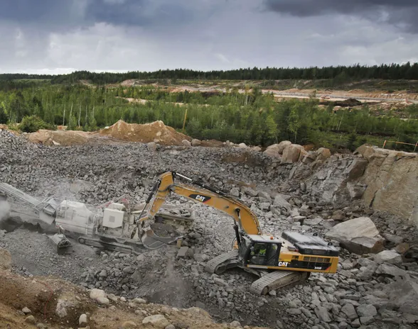 Iitissä sijaitseva Kymiringin moottoriradan rakentaminen on ollut massiivinen projekti niin taloudellisesti kuin fyysisestikin. Kuvassa ratatyömaa vuonna 2016.