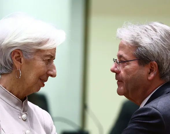 EKP:n pääjohtaja Christine Lagarde ja EU:n talouskomissaari Paolo Gentiloni seuraavat tarkoin kuluttajahintojen nousua euroalueella.
