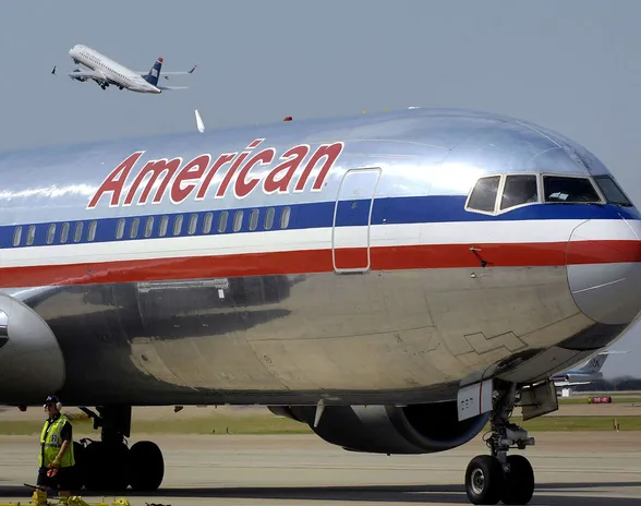 American Airlinesin työntekijöitä retkahti tietojenkalasteluun ja asiakkaiden tietoja päätyi vääriin käsiin.