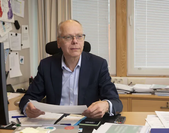 Husin ja epäilemättä myös toimitusjohtaja Juha Tuomisen arvion mukaan Husin hankintaongelmien perussyy on ollut huono toimintakulttuuri ja johtaminen.