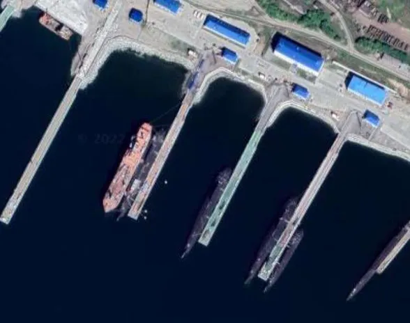 Google Mapsin satelliittikuvista näkyy muun muassa Venäjän laivaston tukikohta Kamtšatkan niemimaalla.