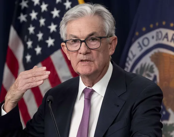 Jerome Powellin johtama Yhdysvaltain keskuspankki aloitti koronnostot jo viime vuoden maaliskuussa.
