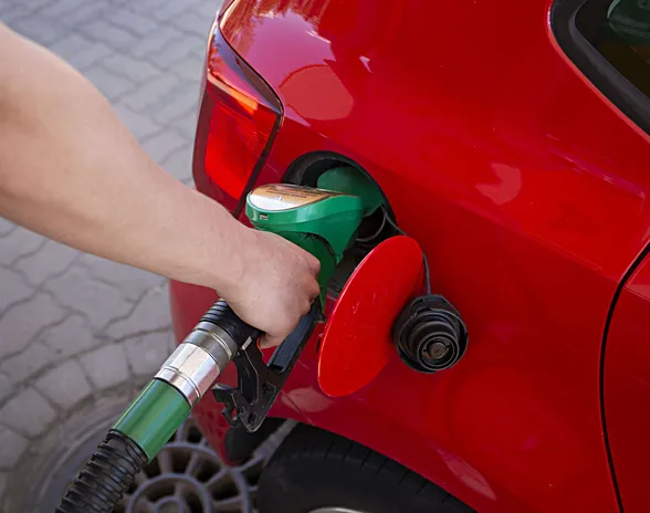 Polttoaineiden hinnat ovat tänä vuonna huidelleet korkealla.