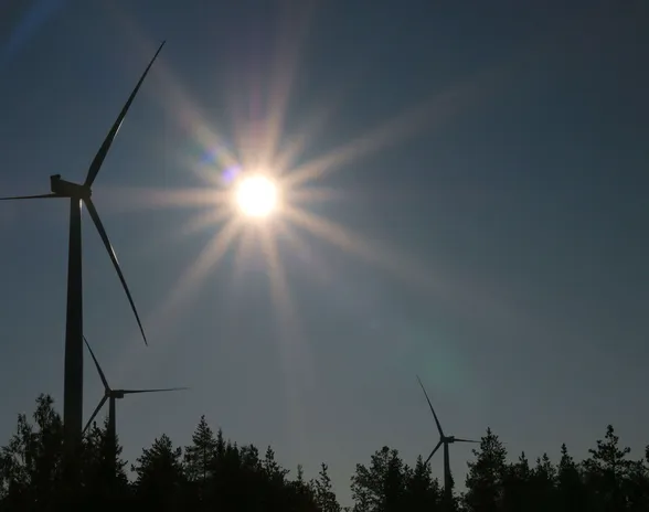 Tuulivoimaa tuottava Taaleri aloittaa myös energian varastoinnin.