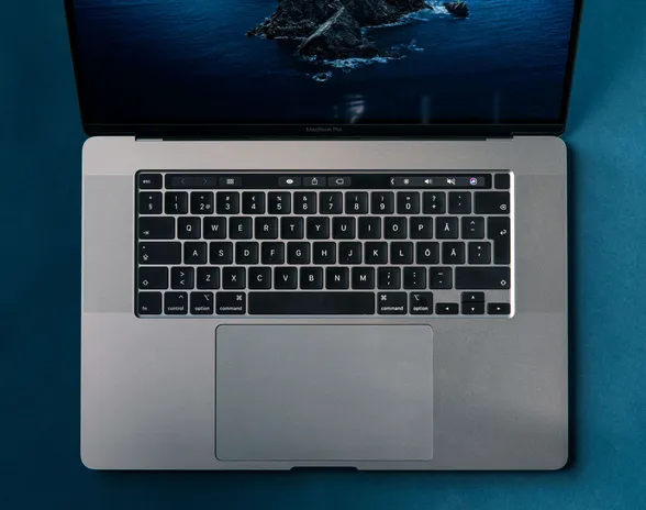 Nykyiset MacBook Pro -mallit ovat jäämässä historiaan.