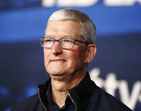 Applen toimitusjohtaja Tim Cookilla on syytä tyytyväisyyteen Applen säästötilin suosion suhteen.
