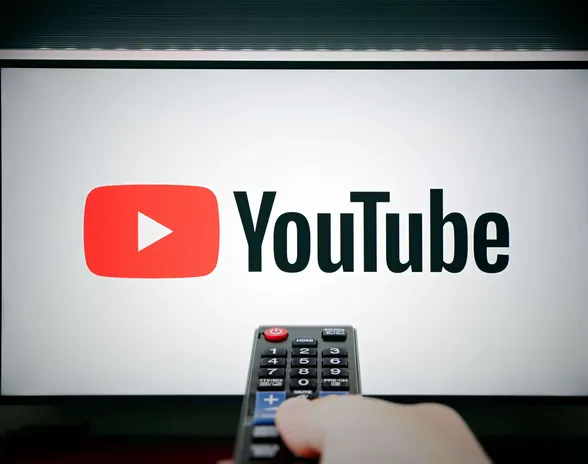 Tulevaisuudessa YouTube-videon pysäyttämisen jälkeen ruudulle nostetaan mainos.