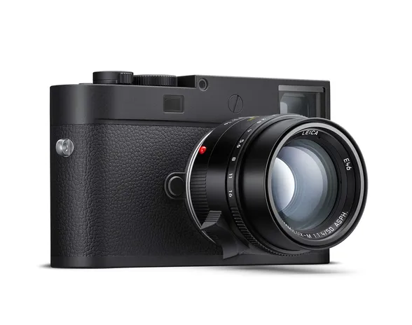 Tästä kamerasta saa maksaa 9 000 euroa ja linssin kanssa yli 13 000, mutta sillä voi ottaa vain mustavalkokuvia.