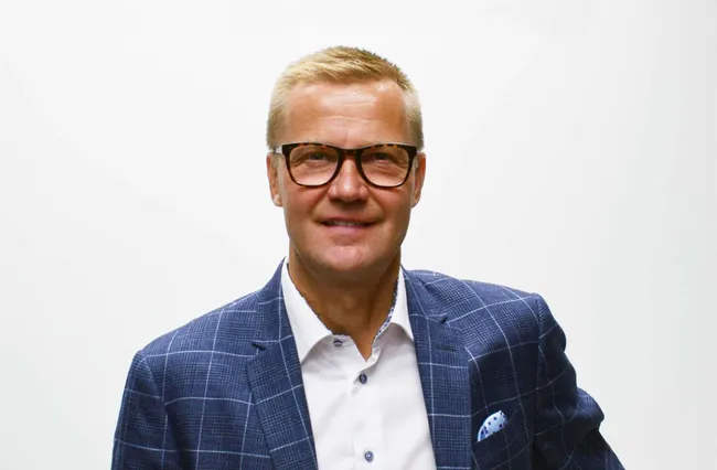 Efecte nimitti ensimmäisen Suomen maajohtajan | Tivi