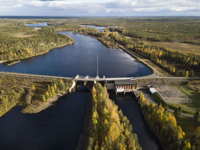 Vuonna 2020 yli puolet sähköstä Suomessa tehtiin uusiutuvilla – Fossiiliset  vain 14 % | Tekniikka&Talous