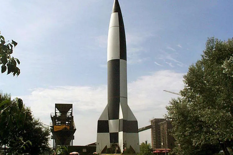 Maailman suurin amatöörien valmistama raketti lensi onnistuneesti ...