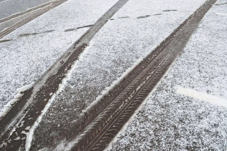 Älyliikennekokeilu E75:llä – Postin rekka näkee valtatien vaarat ...