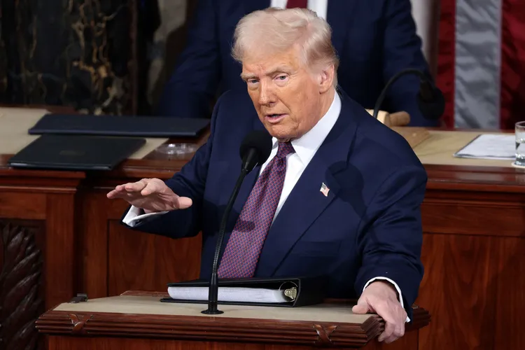 Asiantuntija hämmästyi Trumpin lupaamasta yllätyksestä – Mistä kysymys ...