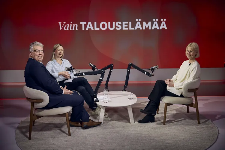 Paperit aiotaan kysyä jatkossa viisikymppisiltäkin alkoholiostoksilla ...
