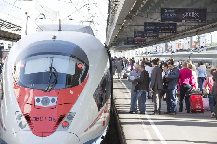 Venäjän rautatiet tilaa 13 suurnopeusjunaa Siemensiltä - 250 km/h ...